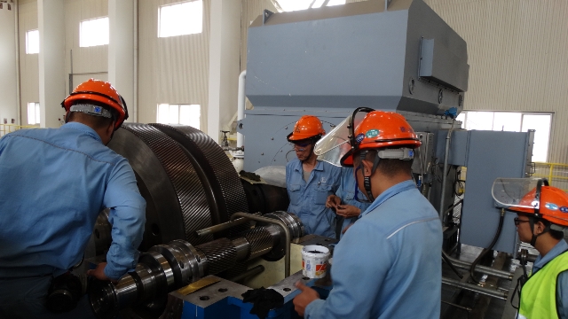 煙臺萬華K1301氫氮壓縮機檢修